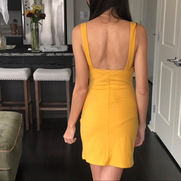 Reformation Passo Dress (Sample Sale Exclusive) - Picture 3 of 4